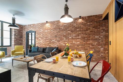 FEEL HOME - BUNICO, Nice (fotografie 3)