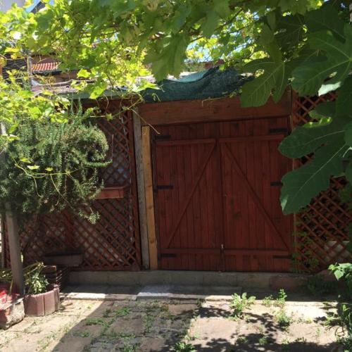 Bar/salonek, HOSTEL EMI in Kavadarči