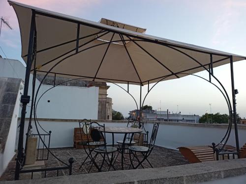 La terrazza sul castello