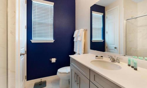 Fabulous 8 Bdrm Residence with Children's Themed Bedrooms in Solara - image 12