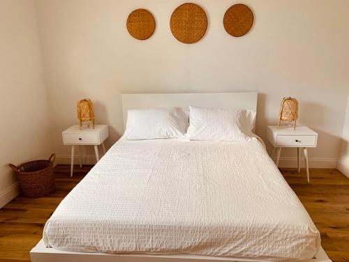 Cozy Stay at Wilton Manors by Angel Host