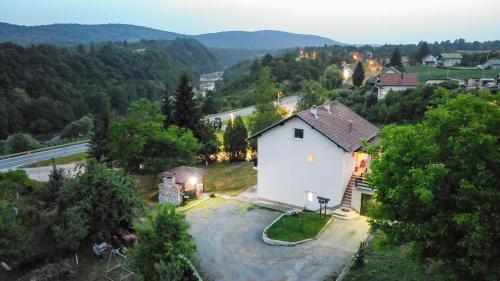  Apartments Vesna in Slunj