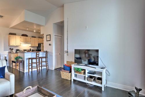 Luxury Resort Apt with Balcony 6 Mi to Magic Kingdom - image 14
