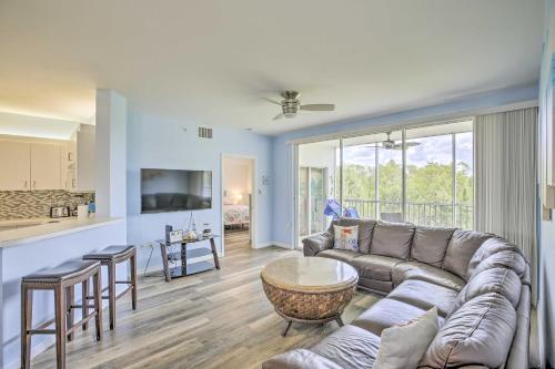Sun-Soaked Florida Getaway Steps From Beach - image 4