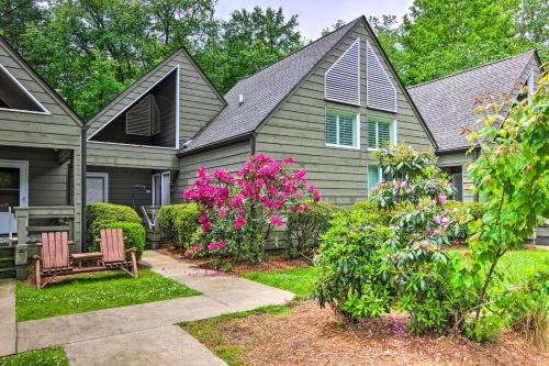 Elegant Sapphire Valley Studio with Resort Amenities thumb 2