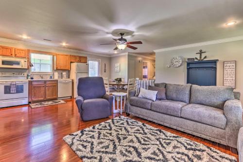 Norris Lake Hideout Near Indian River Marina! in Jacksboro, USA