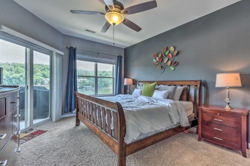 Lake View, Pool Access Idyllic Camdenton Condo!, Camdenton (foto 9)