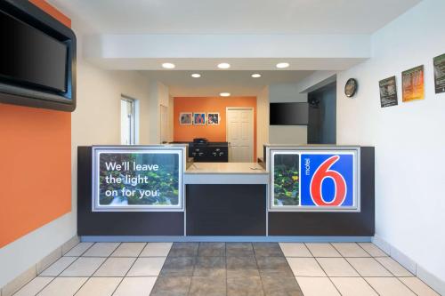 Előcsarnok, Motel 6 Woodland, CA - Sacramento Airport in Woodland