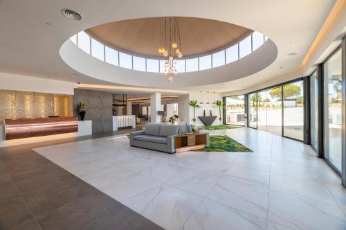 大堂, 麗晶薩爾加多斯酒店及水療中心 (Regency Salgados Hotel and Spa) in 阿爾布菲拉