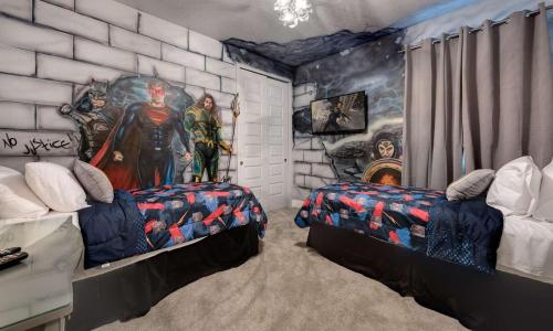 Breathtaking 8 Bdrm Home with Superhero Themed Bedroom at Encore