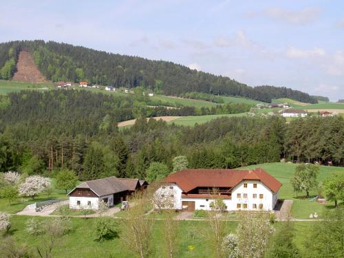  Urlaub am Bauernhof Wenigeder - Familie Klopf, Unterkunft in Gutau