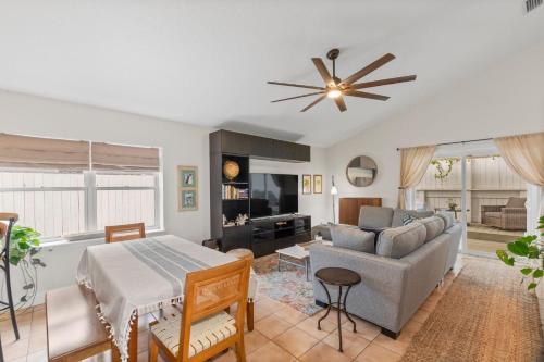 Castile Oasis - Minutes to Beaches & State Park - main image