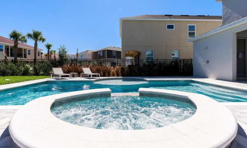 Gleaming 5 Bdrm Home with Gaming Loft in Encore - main image
