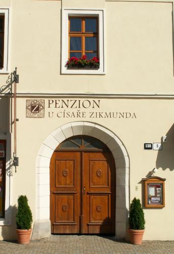 B&B Znojmo - Penzion U Císaře Zikmunda - Bed and Breakfast Znojmo