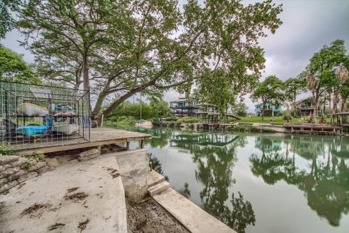 Texas River Haus LD 1683 - image 12