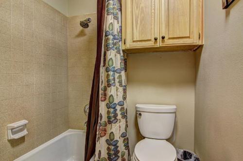 Go with the Flow! CW B103 - Apartment - New Braunfels