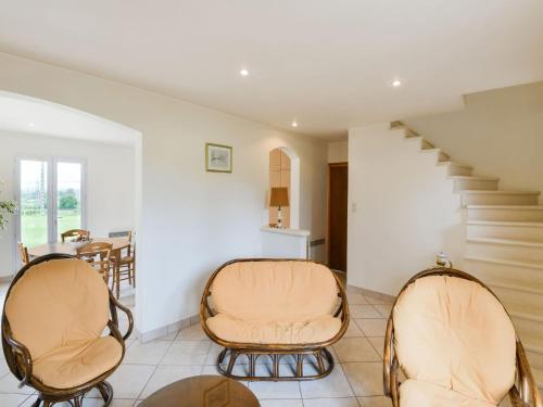 Spacious Holiday Home in Lalinde with Private Pool