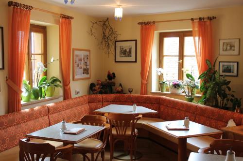 Hotel Uhl - main image