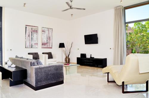 Villas Opal Anfi Tauro - image 2