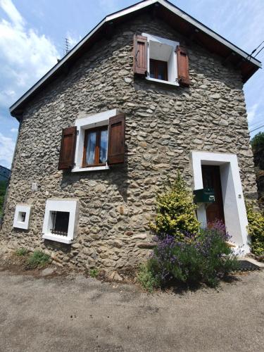 Maison au cœur des Pyrénées (Maison au cœur des Pyrenees) in Perles-et-Castelet