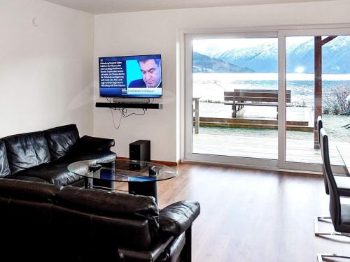 Apartment EIDSVÅG IV - image 9