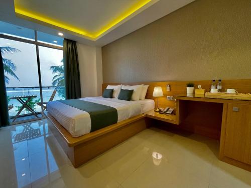 Huvan Beach Hotel at Hulhumale, Hulhumale