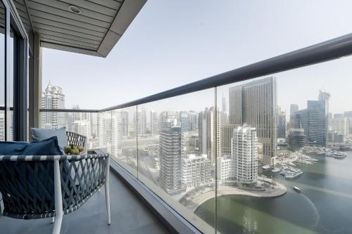HiGuests - JAM Marina Residence Dubai