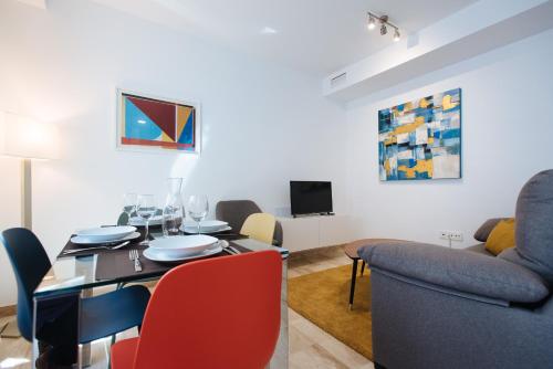 Triana Boutique Free Parking, Siviglia