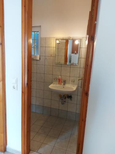 Matina Apartments Tyros