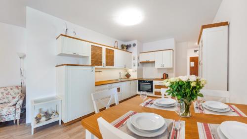 Solna 11, Sun & Snow - Kolobrzeg