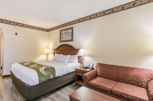 Quality Inn & Suites Bel Air I-95 Exit 77A