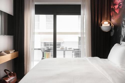 1-Bedroom Premium Apartment image 10