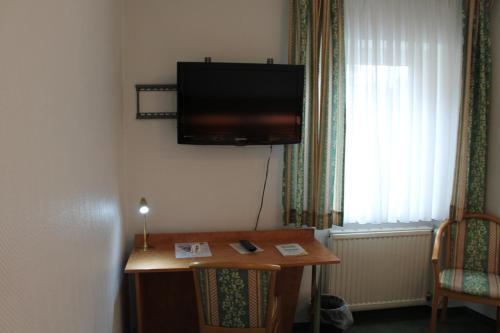 Hotel Gasthof zur Linde - image 9