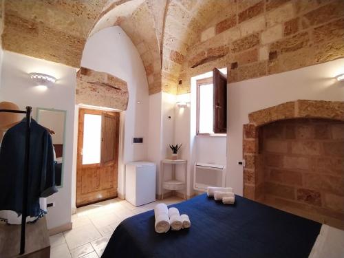 Le Rondini - Camera in Centro Storico chambre d'hôte Sant'Eufemia