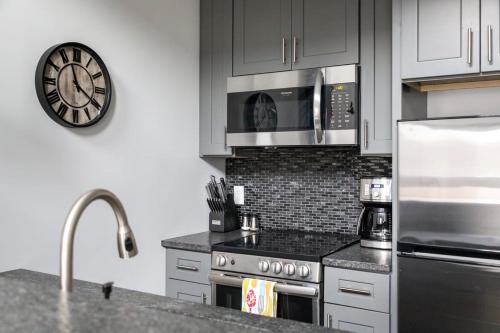 Center City Lofts 508 Unit 2 Close to Downtown and the TART Trail in Traverse City, USA