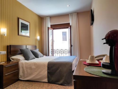 Hotel Arcos Catedral