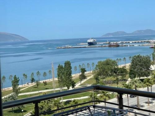 Lungo Mare Apartment