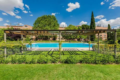 Las Huertas - Modern Accommodation in Madrid Conde Orgaz, Madrid (foto 6)