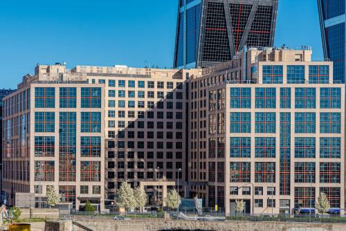 Unique and sophisticated design homes in Madrid financial centre, Madrid (foto 2)