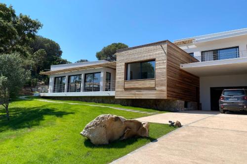 M1 Villa splendide de haut standing 12 pers piscine chauffee vue mer