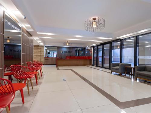 Lobby, Ramada Encore by Wyndham Sao Paulo Osasco in Osasco