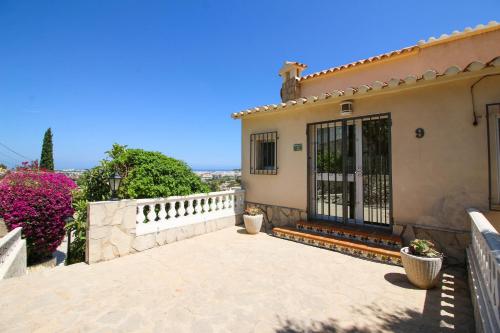 Exterior view, Tosal Gros ST by CARLOSFERIEN in Campusos