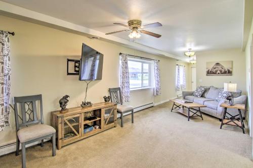 Montanas Emigrant Peaks Getaway Apt with Mtn Views in Emigrant, USA