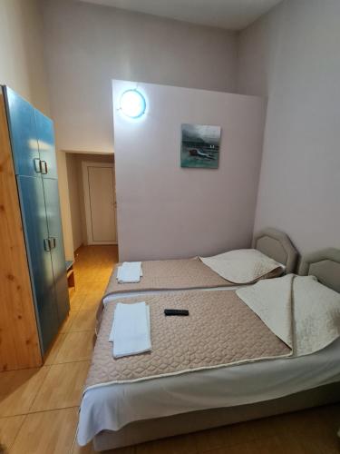 Budget Double or Twin Room image 10
