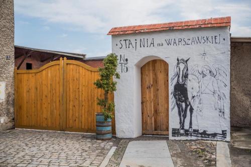 Stajnia na Warszawskiej