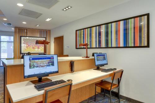 Holiday Inn Express & Suites - Winston - Salem SW - Clemmons, an IHG Hotel in Clemmons, USA