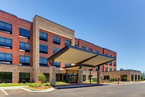 Holiday Inn Express & Suites - Winston - Salem SW - Clemmons, an IHG Hotel