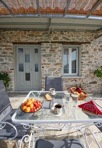 Viesnīcas āriene, Oneiro Cottage in Klima (Magnisia)