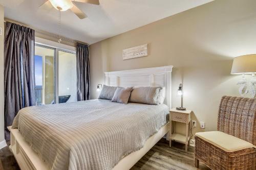 Grand Panama Beach Resort #908-1 by Book That Condo - image 8