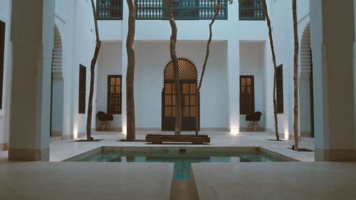 Moroccan vacation home for 16 guests! - image 2